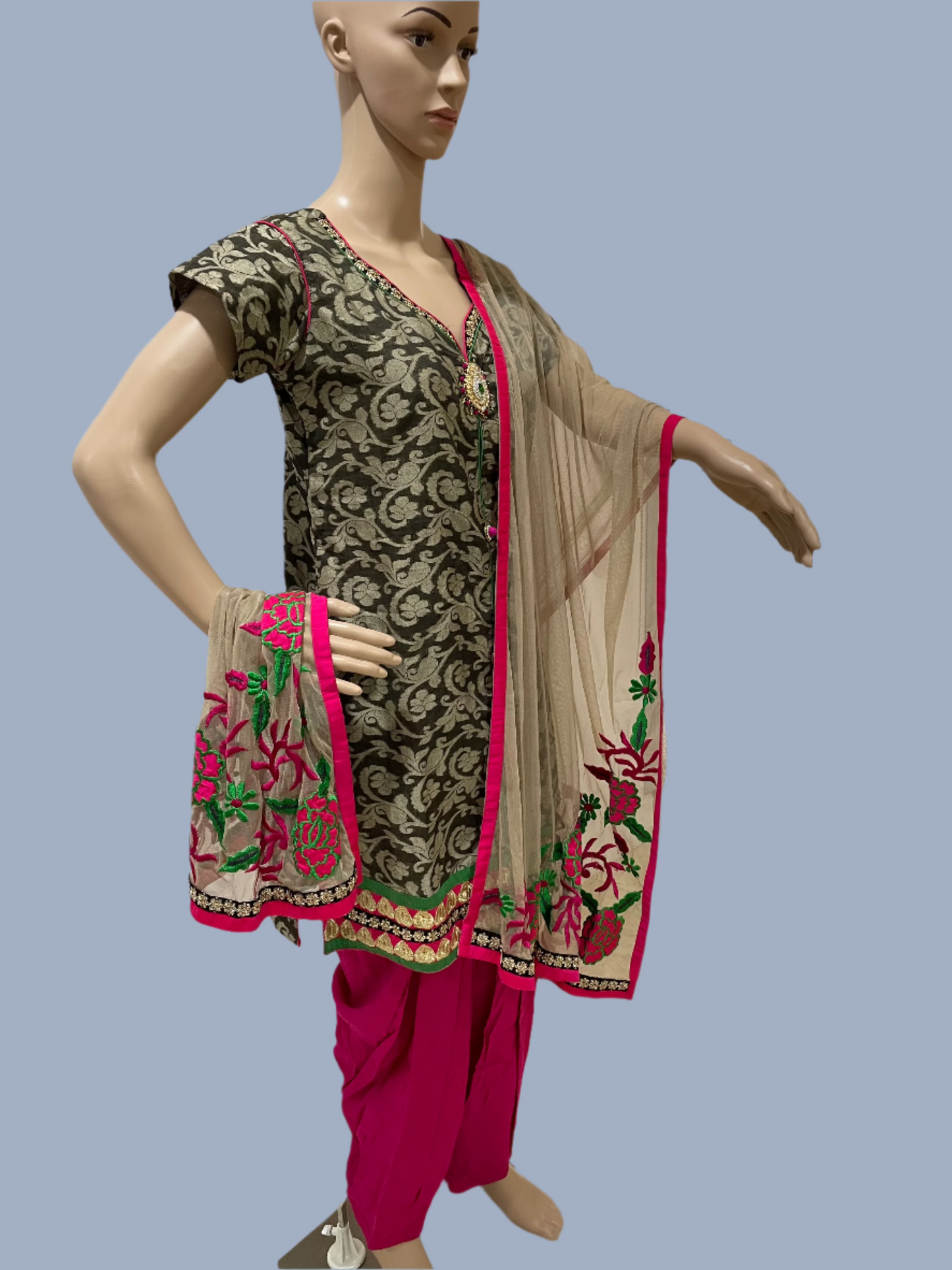 Embroidered Kurta Pajama